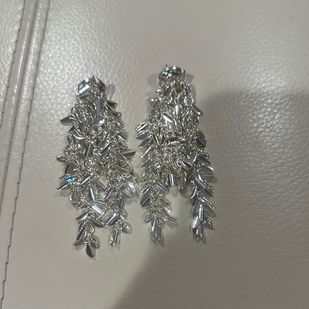Chic Silver Leaf Drop Earrings - image 2